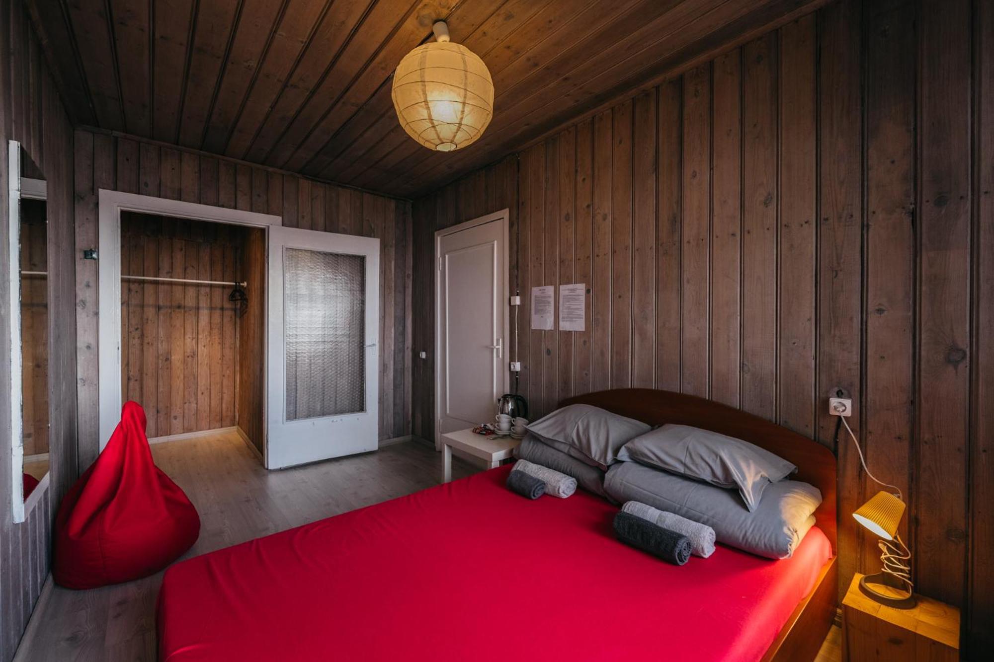 El Nido Vandrehjem Værelse billede